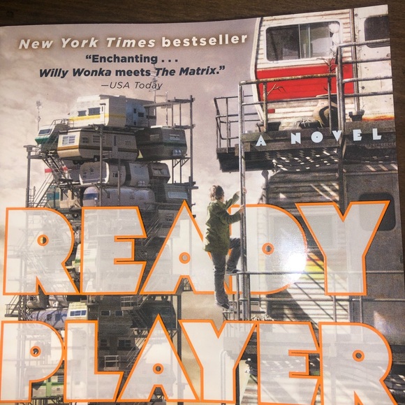 Ready Player One paperback book - Picture 2 of 5